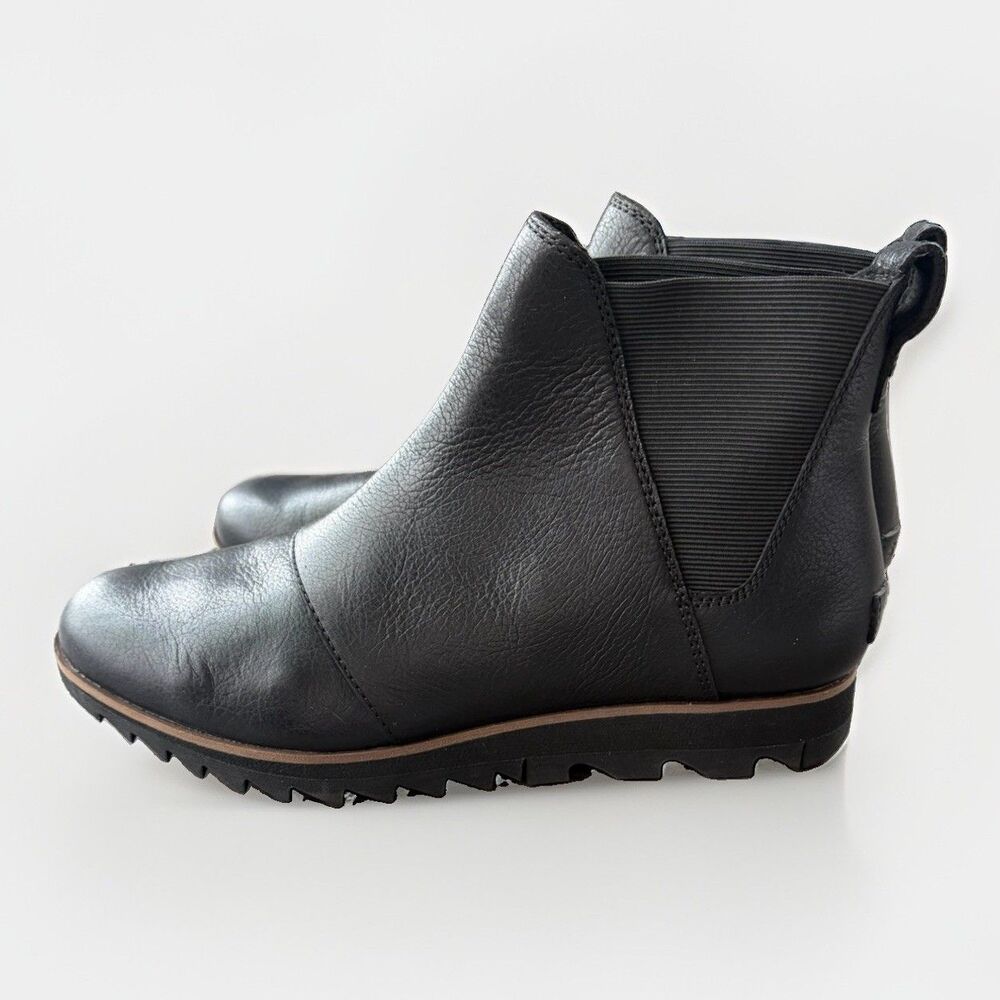 Sorel Harlow Chelsea Boots Womens 8.5 Black Leather Waterproof Ankle Booties